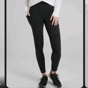 Size XS Athleta excursion hybrid pants in excellent like-new condition​